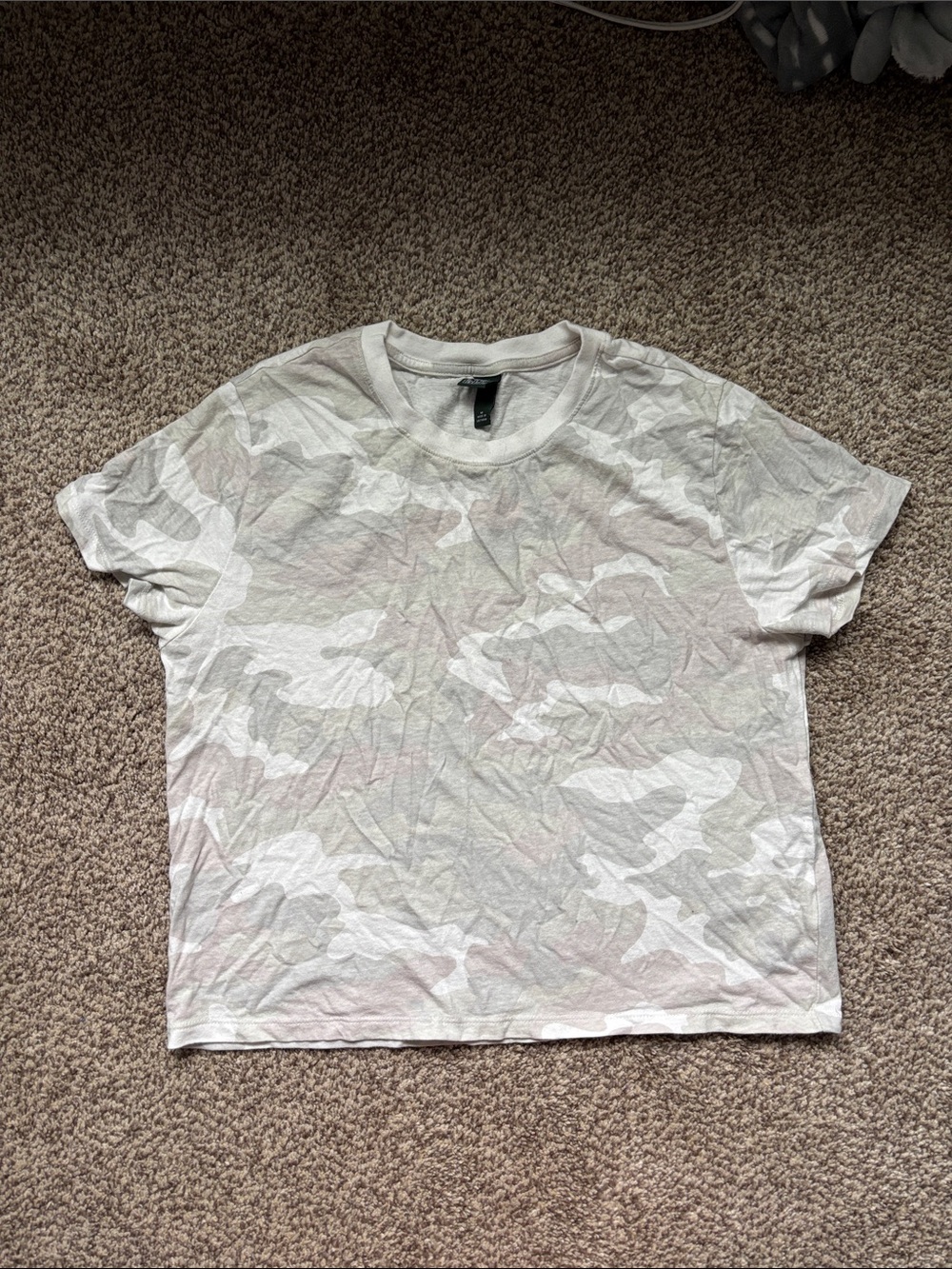 wild fable Neutral Camo Short Sleeve Tee